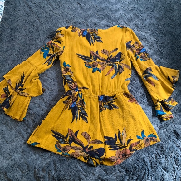 mustard floral long sleeve shorts romper - Picture 4 of 5